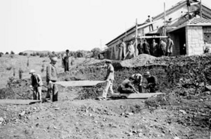 Escavação arqueológica no sítio pré-histórico de Montes Claros